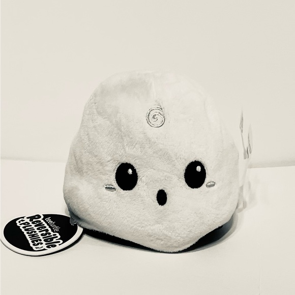 TeeTurtkes lot of two plush 3/$25 - Picture 4 of 11